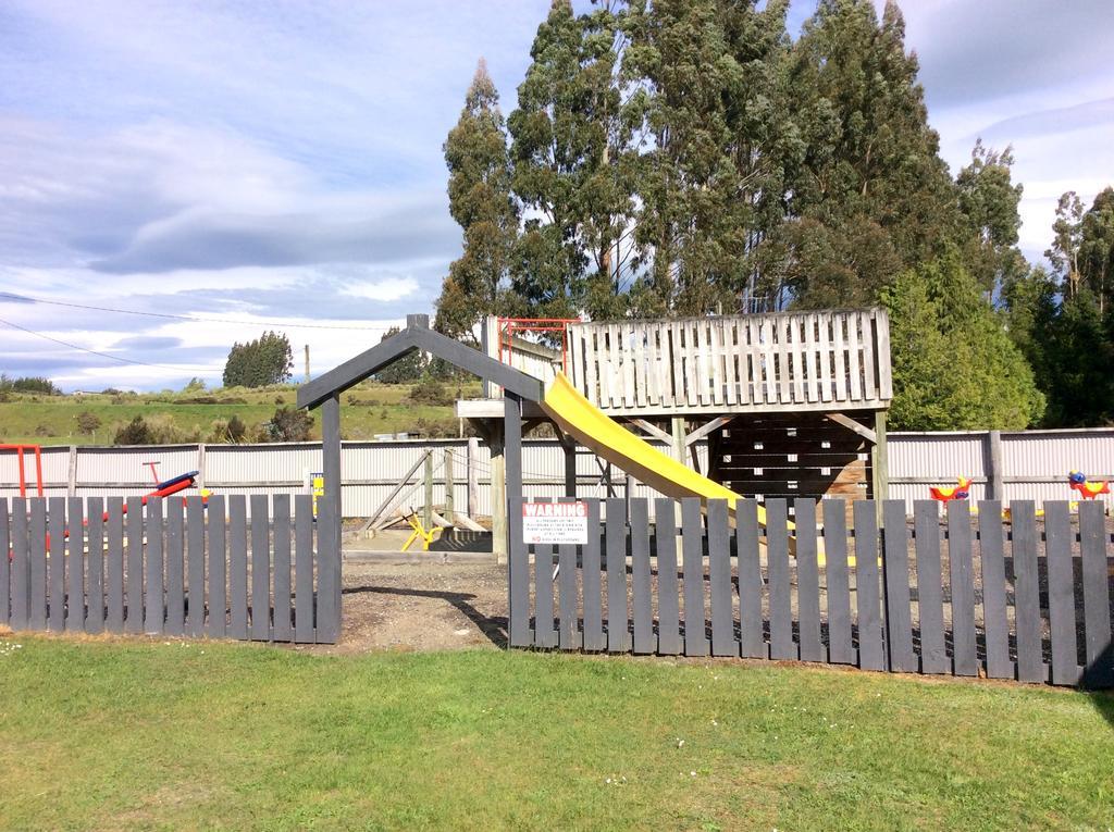 Fiordland Great Views Holiday Park Te Anau Exteriér fotografie