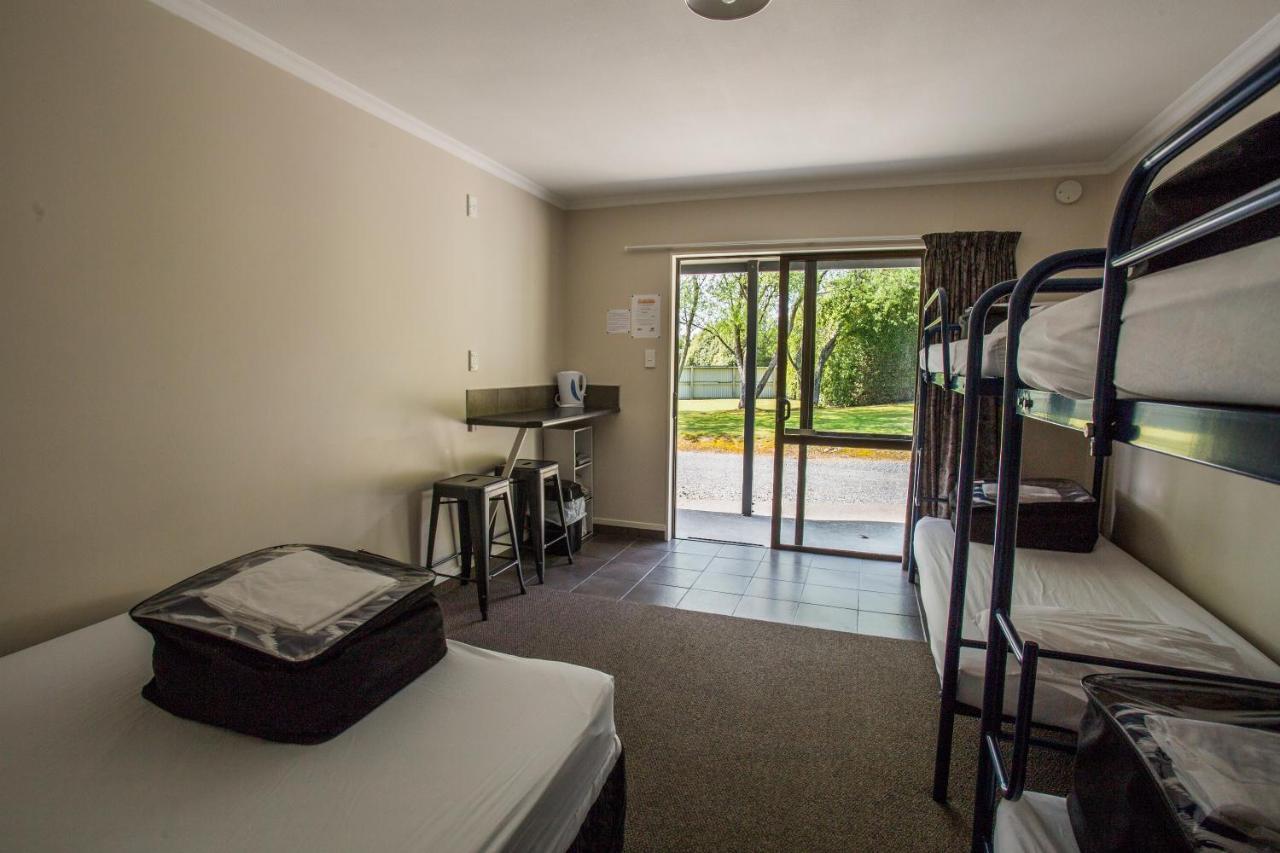 Fiordland Great Views Holiday Park Te Anau Exteriér fotografie